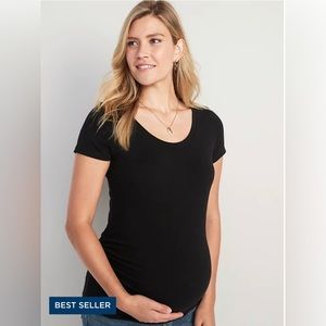 2 pack: Maternity Scoop-Neck Side-Shirred T-Shirt - Old Navy